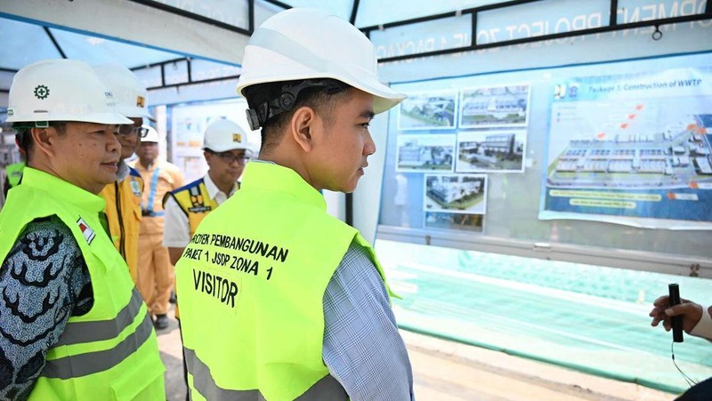 Wakil Presiden Gibran Rakabuming Raka meninjau proyek Jakarta Sewerage Development Project (JSDP) Zona 1. (Instagram/gibran_rakabuming)