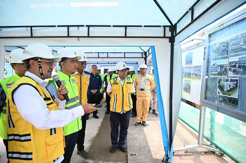 Wakil Presiden Gibran Rakabuming Raka meninjau proyek Jakarta Sewerage Development Project (JSDP) Zona 1. (Instagram/gibran_rakabuming)