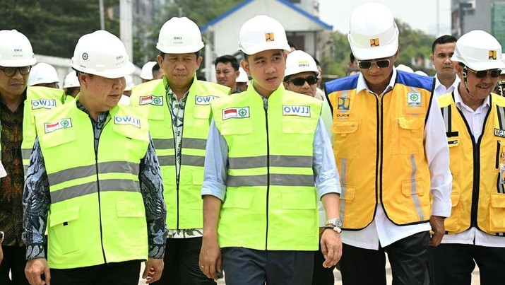 Wakil Presiden Gibran Rakabuming Raka meninjau proyek Jakarta Sewerage Development Project (JSDP) Zona 1. (Instagram/gibran_rakabuming)