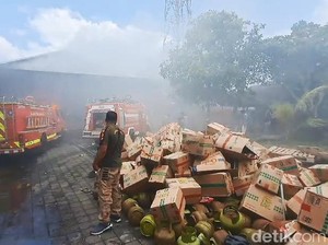 Toko Grosir di Gianyar Ludes Terbakar, Kerugian Miliaran Rupiah