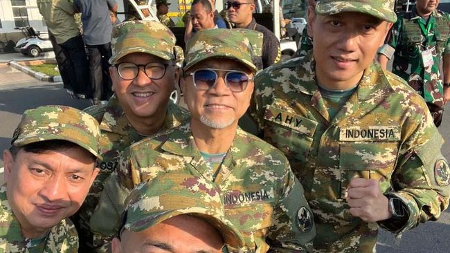 Potret Raffi Ahmad Jalani Akmil Pakai Loreng Bareng Prabowo-Menteri