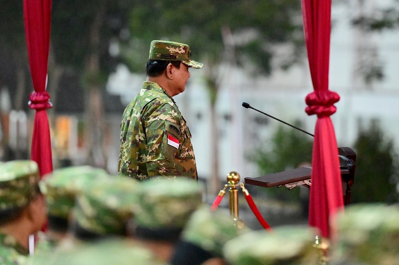 Presiden Prabowo Subianto melakukan Parade Senja yang digelar di Lapangan Pancasila, Graha Utama Akademi Militer (Akmil), Magelang, Jawa Tengah, Jumat (25/10/2024). Presiden Prabowo Subianto melakukan Parade Senja yang digelar di Lapangan Pancasila, Graha Utama Akademi Militer (Akmil), Magelang, Jawa Tengah, Jumat (25/10/2024). (Dok. Biro Pers Sekretariat Presiden/Muchlis Jr)