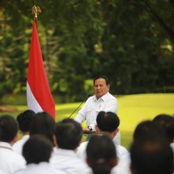 APBN Prabowo Terbatas, 45% Setoran Negara Cuma Buat Bayar Utang!