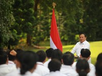 APBN Prabowo Terbatas, 45% Setoran Negara Cuma Buat Bayar Utang!