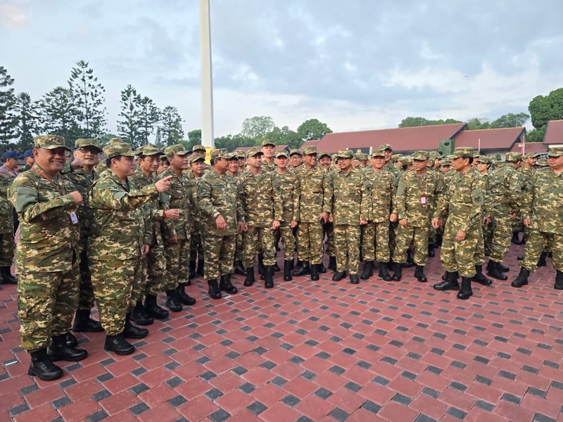 Seluruh menteri dan wakil menteri Anggota Kabinet Merah Putih mulai menjalani pembekalan di Akademi Militer Magelang, Jawa Tengah hari ini, Jumat (25/10/2024). (Dok: Biro Komunikasi Kepresidenan) Seluruh menteri dan wakil menteri Anggota Kabinet Merah Putih mulai menjalani pembekalan di Akademi Militer Magelang, Jawa Tengah hari ini, Jumat (25/10/2024). (Dok: Biro Komunikasi Kepresidenan)