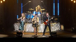 Rekomendasi Acara Musik Akhir Pekan: Yuk, Nonton Bernadya-The Corrs!
