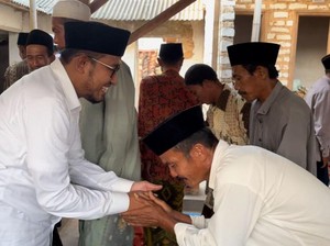 Cerita Kedekatan Achmad Fauzi dengan Keluarga Sukorejo Situbondo