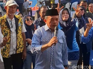 Al Haris Sebut Bantuan Beasiswa Pendidikan Berlanjut Jika Menang Pilkada