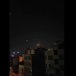 Penampakan Iron Dome Iran Halau Serangan Israel