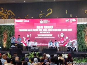 Debat Pilbup Cirebon, KPU Sesalkan Membeludaknya Massa Pendukung Paslon