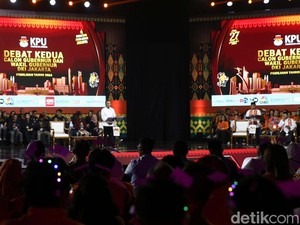 Saat Debat Pilgub Jakarta Nyerempet ke Banten dan Jabar