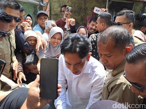 Retreat Kabinet di Akmil Magelang Usai, Gibran Langsung Blusukan