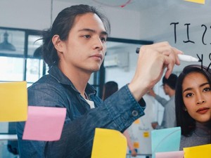 Generasi Muda Adaptif & Solutif, Santai tapi Tetap Maju di Era Teknologi