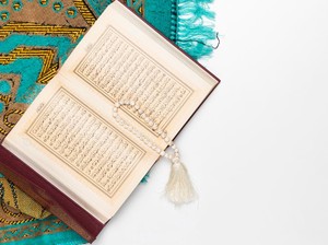 Bacaan Ayat Kursi Lengkap dengan Teks Arab, Latin, Arti, dan Keutamaannya