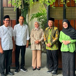 Penasihat Prabowo Urusan Haji Muhadjir Temui Jokowi di Solo, Ada Apa?