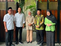 Penasihat Prabowo Urusan Haji Muhadjir Temui Jokowi di Solo, Ada Apa?