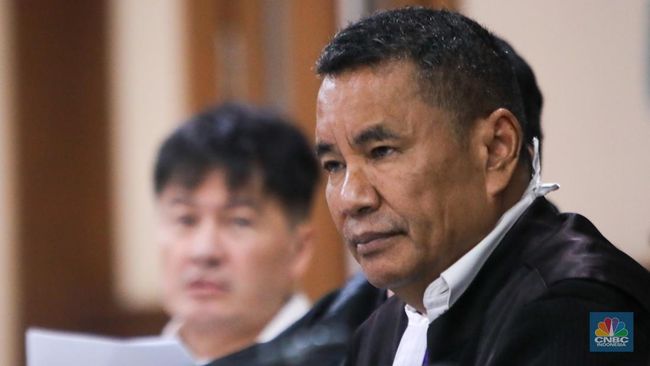 Prabowo Beri Abolisi Tom, Hotman: Setop Dakwaan Kasus Impor Gula