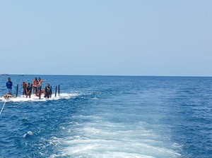 Kapal Ocean 5 Angkut 4 Turis Asing Tenggelam di Gili Trawangan