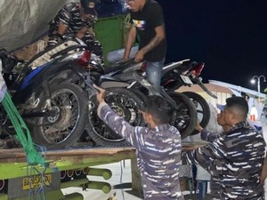 Lanal Labuan Bajo Gagalkan Penyelundupan Motor Bodong dari Surabaya