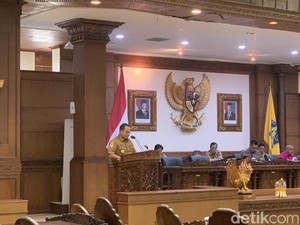 Mahendra Akan Tingkatkan Target Pungutan Wisman pada 2025