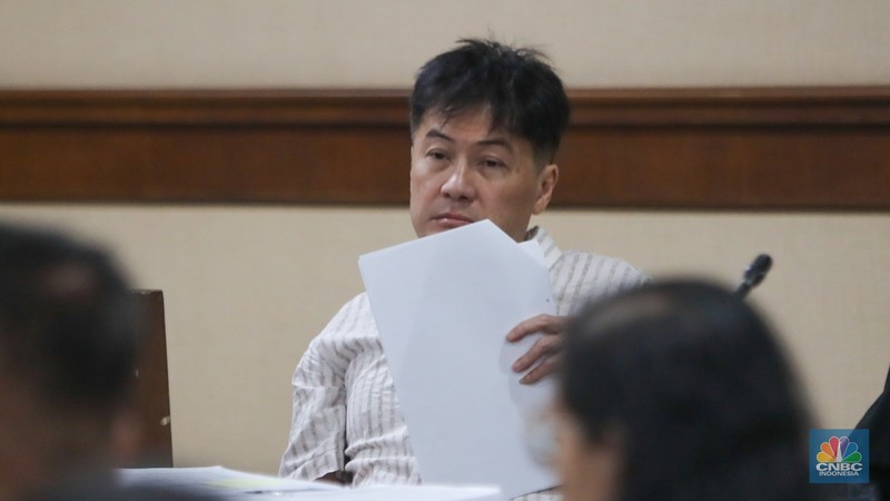 Terdakwa Kasus Dugaan Korupsi Jual Beli Emas, Budi Said Terdakwa kasus dugaan korupsi rekayasa jual beli emas, Budi Said menjalani sidang lanjutan di Pengadilan Tipikor, Jakarta, Senin (28/10/2024). (CNBC Indonesia/Faisal Rahman)