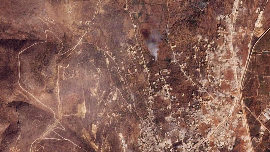Citra satelit menunjukkan Yaroun sebelum penghancuran, di Lebanon 24 Oktober 2023. (Planet Labs Inc/Handout via REUTERS)