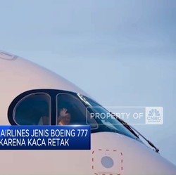 Video: Kaca Retak, Pesawat Singapore Airlines Mendarat Darurat