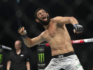 Khamzat Chimaev, Juara Baru Middleweight UFC