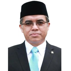 Hitung UMP 2025 Pakai Rumus Lama? Menaker Jawab Begini