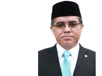 Hitung UMP 2025 Pakai Rumus Lama? Menaker Jawab Begini