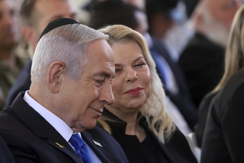 Perdana Menteri Israel Benjamin Netanyahu berbicara selama upacara yang menandai peringatan serangan Hamas pada 7 Oktober tahun lalu menurut kalender Ibrani, di pemakaman militer Gunung Herzl di Yerusalem, Israel, Minggu 27 Oktober 2024. Perdana Menteri Israel Benjamin Netanyahu berbicara selama upacara yang menandai peringatan serangan Hamas pada 7 Oktober tahun lalu menurut kalender Ibrani, di pemakaman militer Gunung Herzl di Yerusalem, Israel, Minggu 27 Oktober 2024. (Gil Cohen-Magen/Pool Photo via AP)