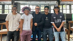 Promotor Gak Perlu Effort Datangkan Ribuan Slankers ke Konser Ultah Ke-41 Slank