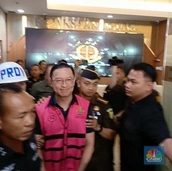 Kronologi Ditetapkannya Tom Lembong Jadi Tersangka Korupsi Impor Gula