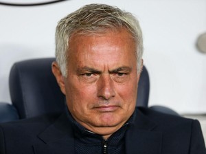 Dituding Rasis, Mourinho Dihukum 4 Pertandingan oleh Federasi Sepakbola Turki