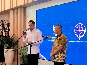 Sambangi Kemenhub, AHY Ingin Benahi Regulasi Keselamatan Bus Pariwisata
