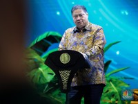 Airlangga Tegaskan Tak Ada Tambahan Kuota Subsidi Motor Listrik 2024