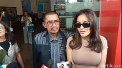 Nikita Mirzani Antusias Jalani Pemeriksaan soal Kasus Vadel Badjideh