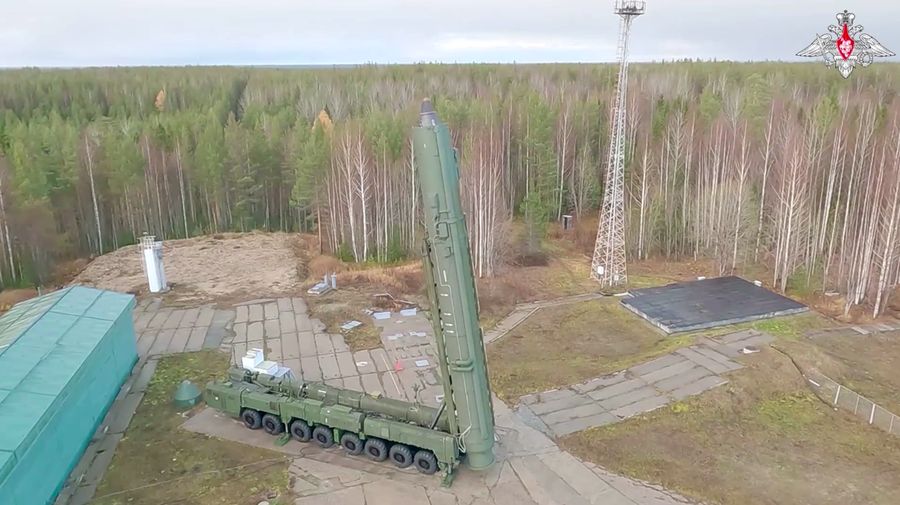 Rusia menggelar latihan pada hari Selasa untuk mensimulasikan 