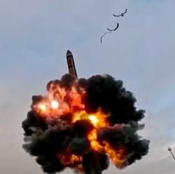 Rudal AS-Inggris Serbu Rusia, Putin Serang Balik dengan ICBM