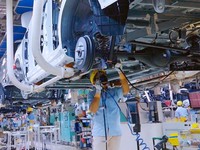 Bos Daihatsu Buka Suara, Respons Rencana BBM Campur Etanol 10%