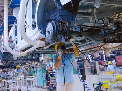 Bos Daihatsu Buka Suara, Respons Rencana BBM Campur Etanol 10%