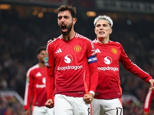 Neville Berharap MU Kali Ini Memilih Manajer yang Tepat