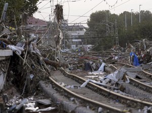 Video: Saksi Bisu Dahsyatnya Banjir Bandang Hantam Valencia Spanyol