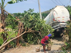Pria dari Masa Depan yang Bikin Heboh di Sukabumi