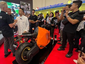 Raffi Ahmad Beli Motor Listrik Rp 750 Juta
