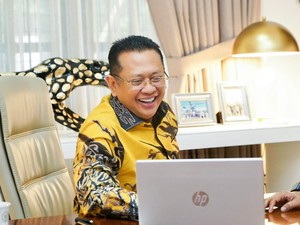 PHK, Paradoks Pertumbuhan Ekonomi dan Kekuatan Konsumsi Masyarakat
