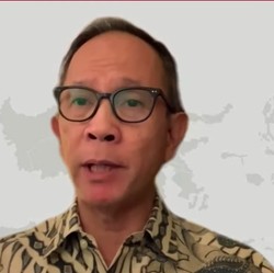 OJK Ungkap Ancaman Lemahnya Aktivitas Perekonomian Global