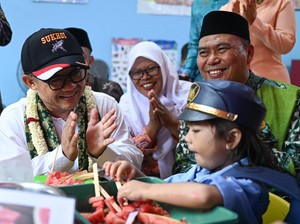 Mendikdasmen soal Guru Takut Tegur Siswa: Ada UU yang Melindungi