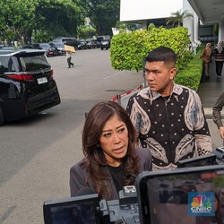 Meutya Hafid Resmi Berhentikan 11 Oknum Komdigi Tersangka Judi Online