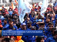 Video: MK Kabulkan Sebagian Tuntutan Buruh Soal UU Cipta Kerja